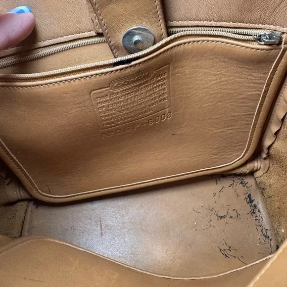 Vintage coach Tan Leather Shoulder Bag - Picture 4 of 5
